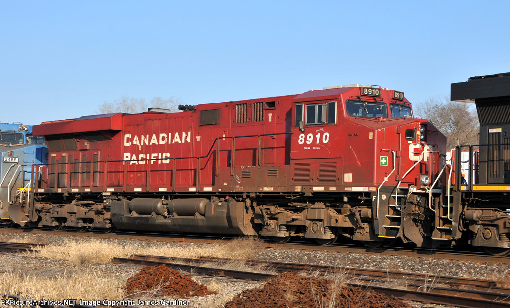 CP 8910